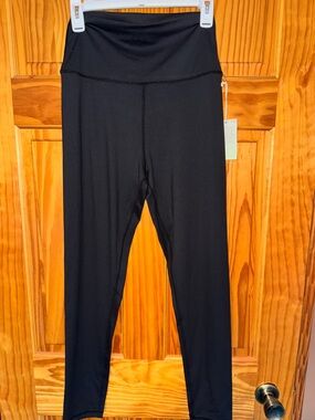 Grace & Lace Black High Rise Leggings M NWT Buttery Soft